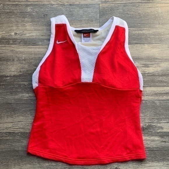 Nike Sphere Tops - Nike Sphere Tank‎ Top Small